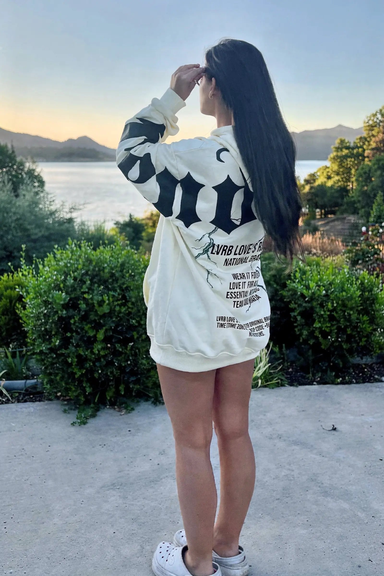 Polerón Hoodie Mafia Tendency Cream Black