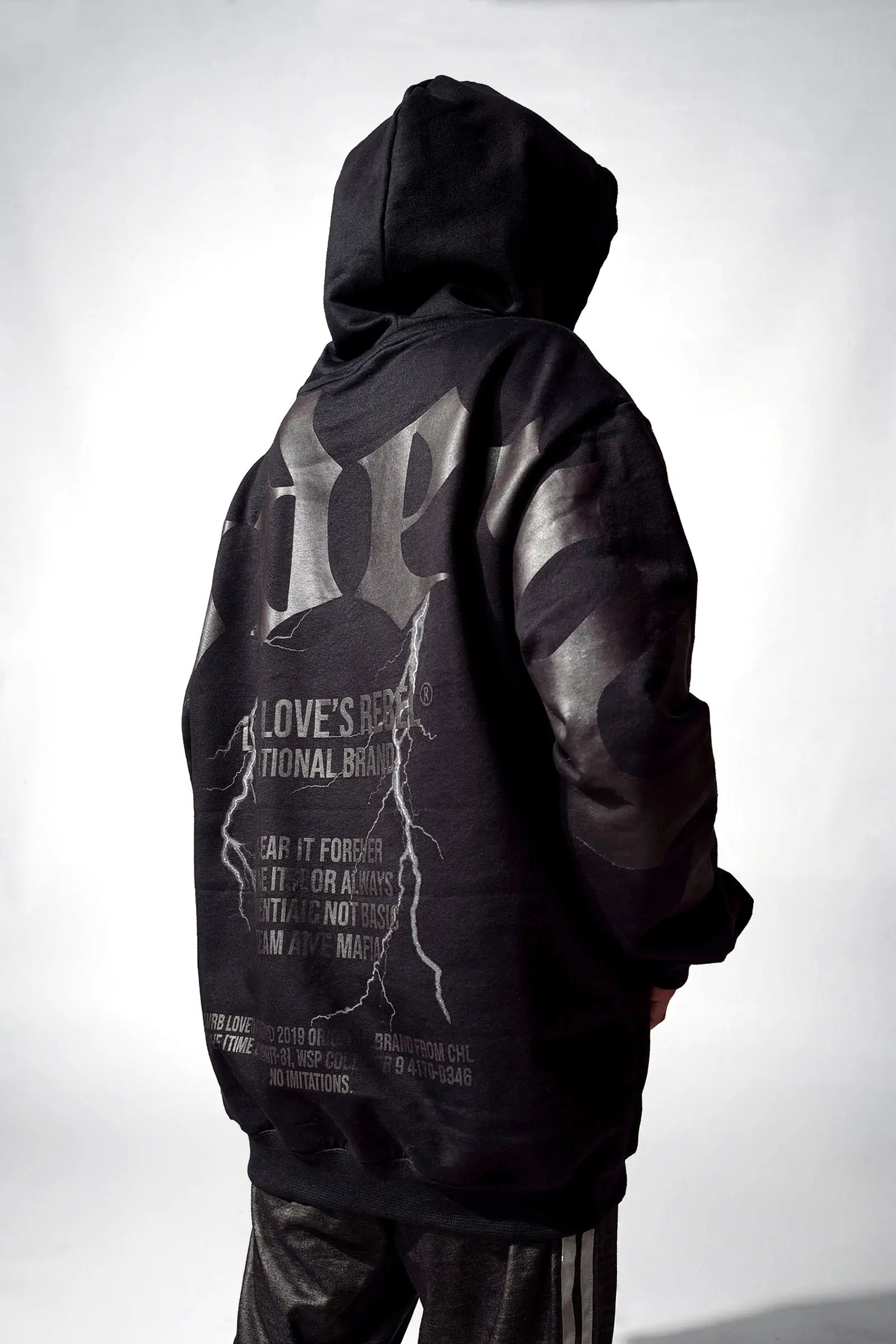 Polerón Hoodie Mafia Tendency Black in Black