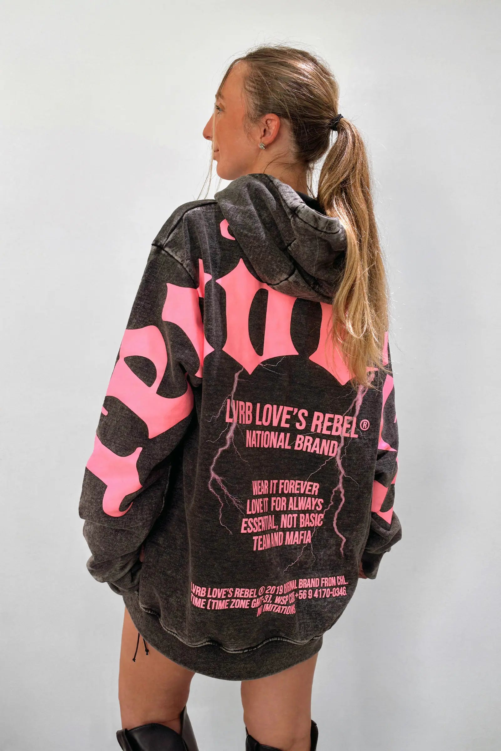 Polerón Hoodie Mafia Tendency Destroyed Fucsia